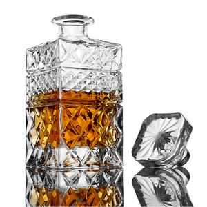 Handpicked Heaven Whiskey Decanter Gift Set – Premium Crystal Glassware for Connoisseurs & Collectors